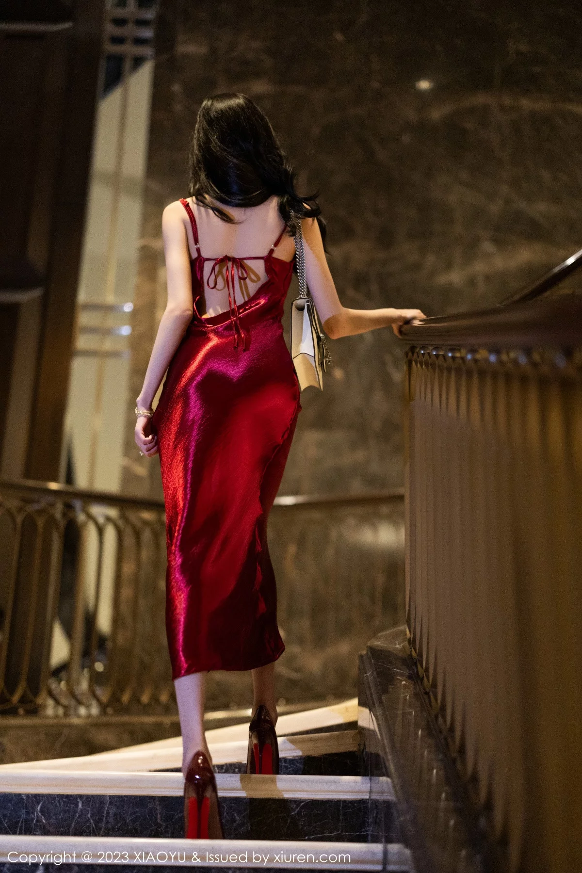 [XiaoYu画语界]Vol.1166_模特程程程性感红色礼裙+黑色蕾丝情趣服饰秀曼妙身姿诱惑写真90P