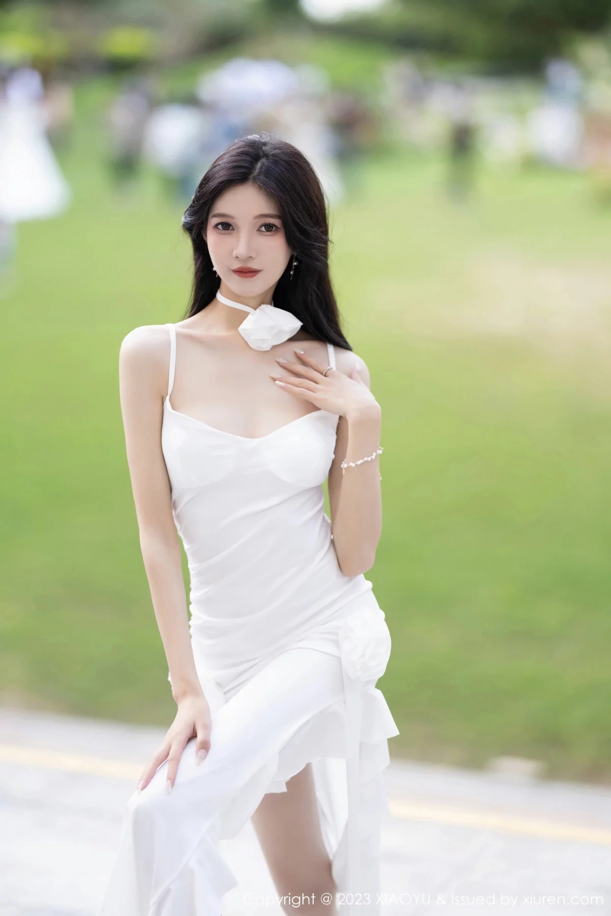 [XiaoYu画语界]Vol.1171_模特程程程白色吊带裙+性感黑色轻透情趣服秀苗条身材诱惑写真83P
