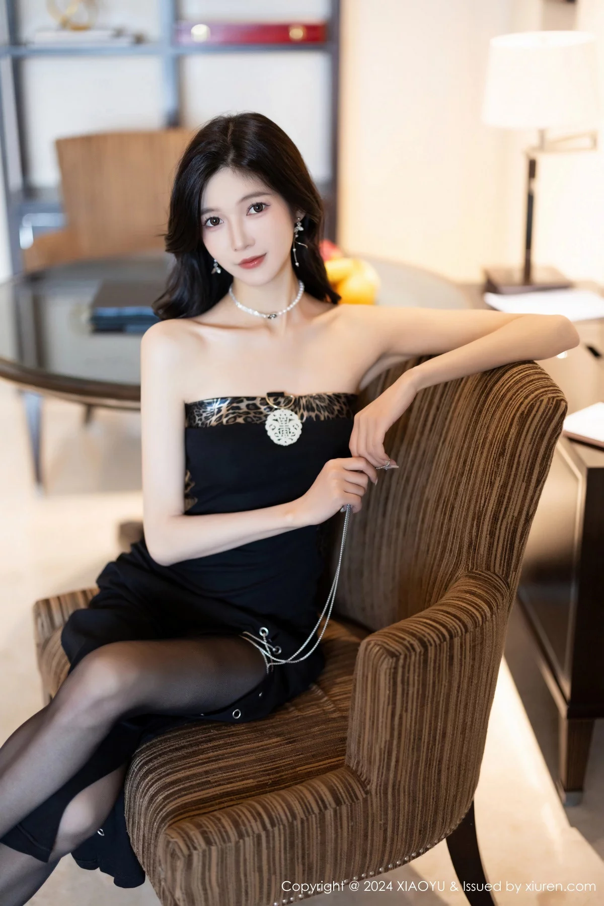 [XiaoYu画语界]Vol.1201_模特程程程白色吊带长裙+性感黑色服饰秀曼妙身姿迷人诱惑写真81P